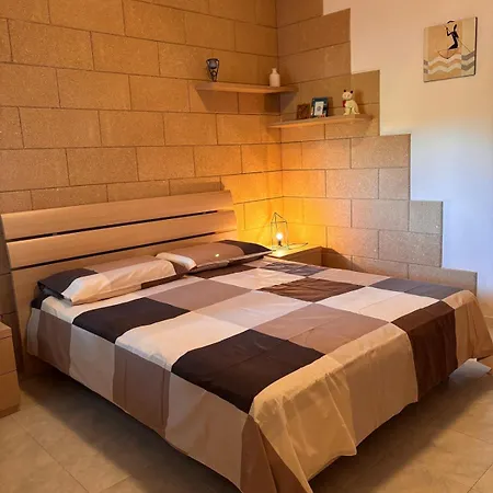 Greta's House * Otranto